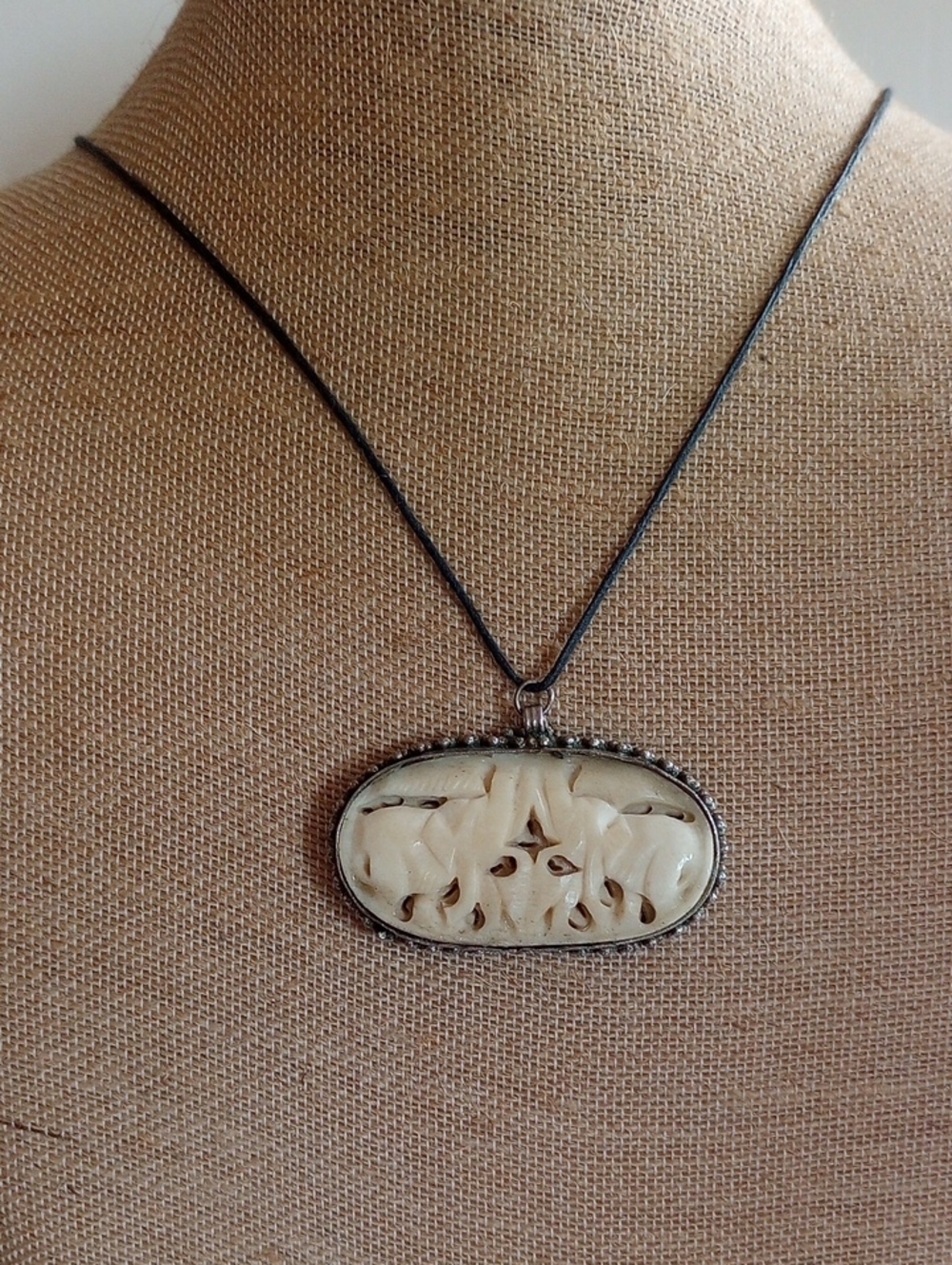 Navajo Hand Carved  Bovine Bone Lucky Elephants Pendant Black cord Necklace  26" - Picture 3 of 7